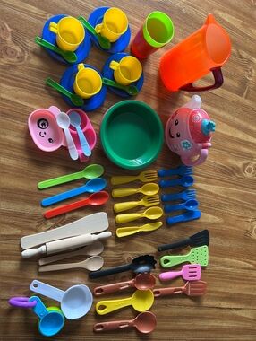 Toy Kitchenware